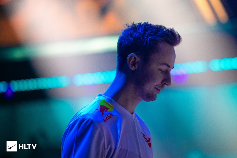 Страсти по “Бласту”. Ухо оценил шансы участников BLAST Premier: Fall Finals 