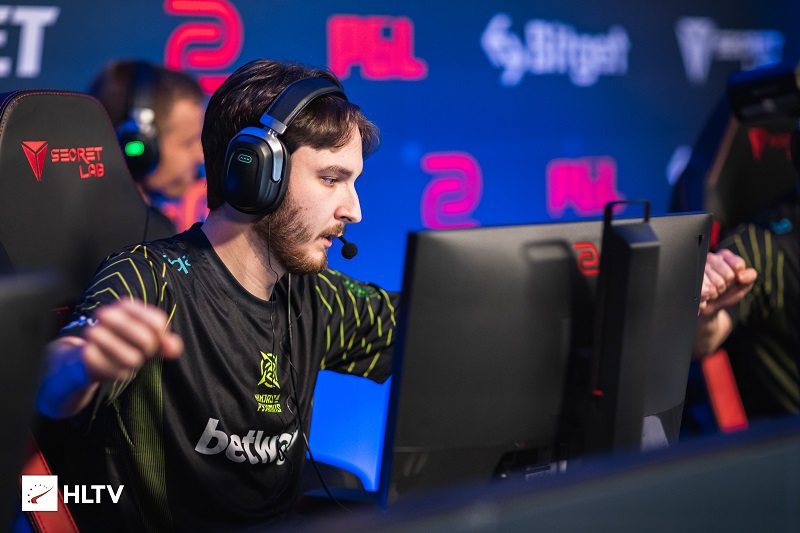 Страсти по “Бласту”. Ухо оценил шансы участников BLAST Premier: Fall Finals 