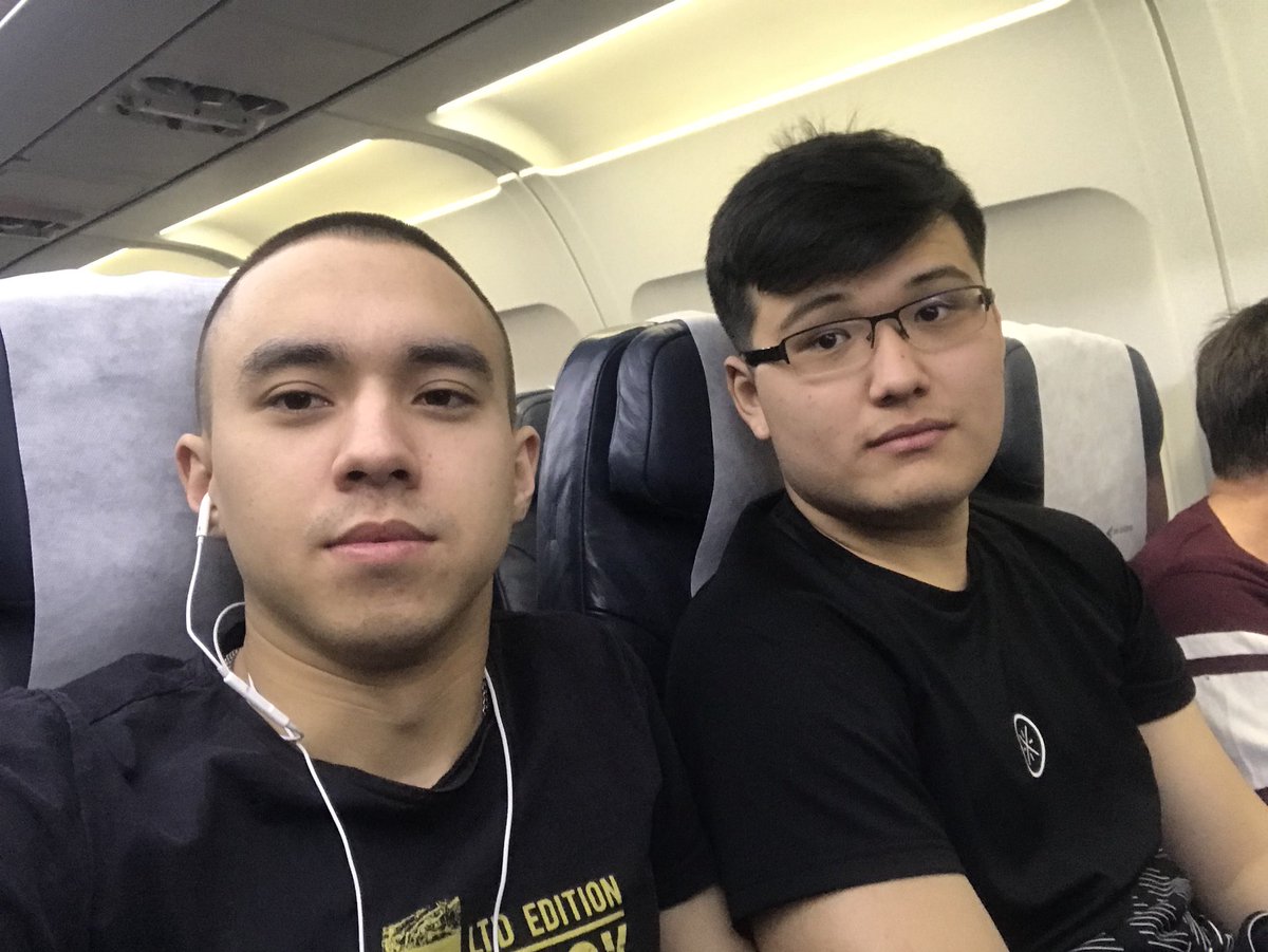 Dota 2. 