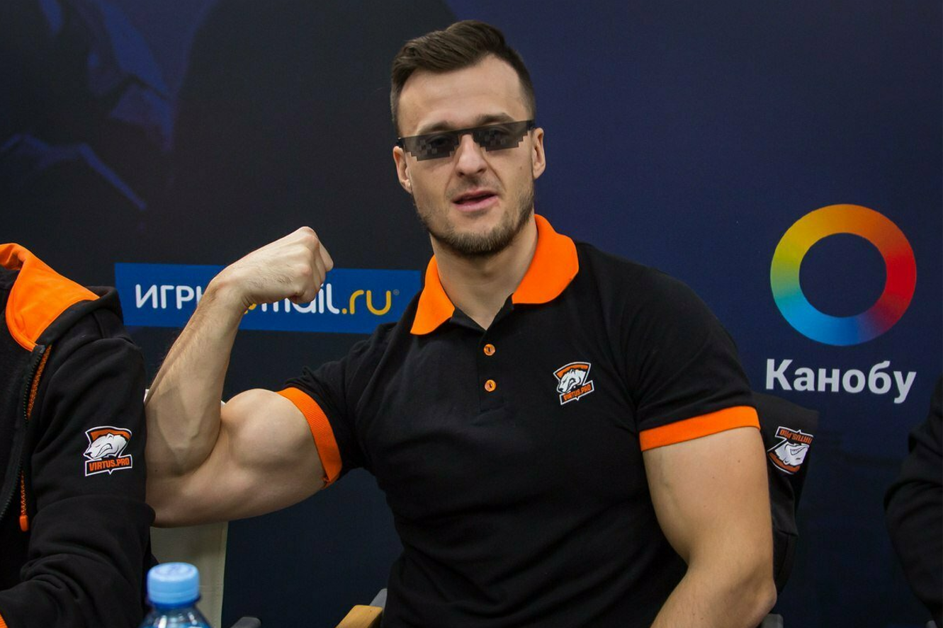 Pasha's. Ярослав «PASHABICEPS» Яжомбковски. Паша biceps. Паша бицепс КС го. Паша бицепс бицуха.