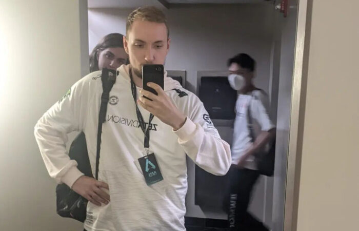 Страница 9impulse на Liquipedia вошла в двадцатку самых популярных среди игроков в Apex Legend