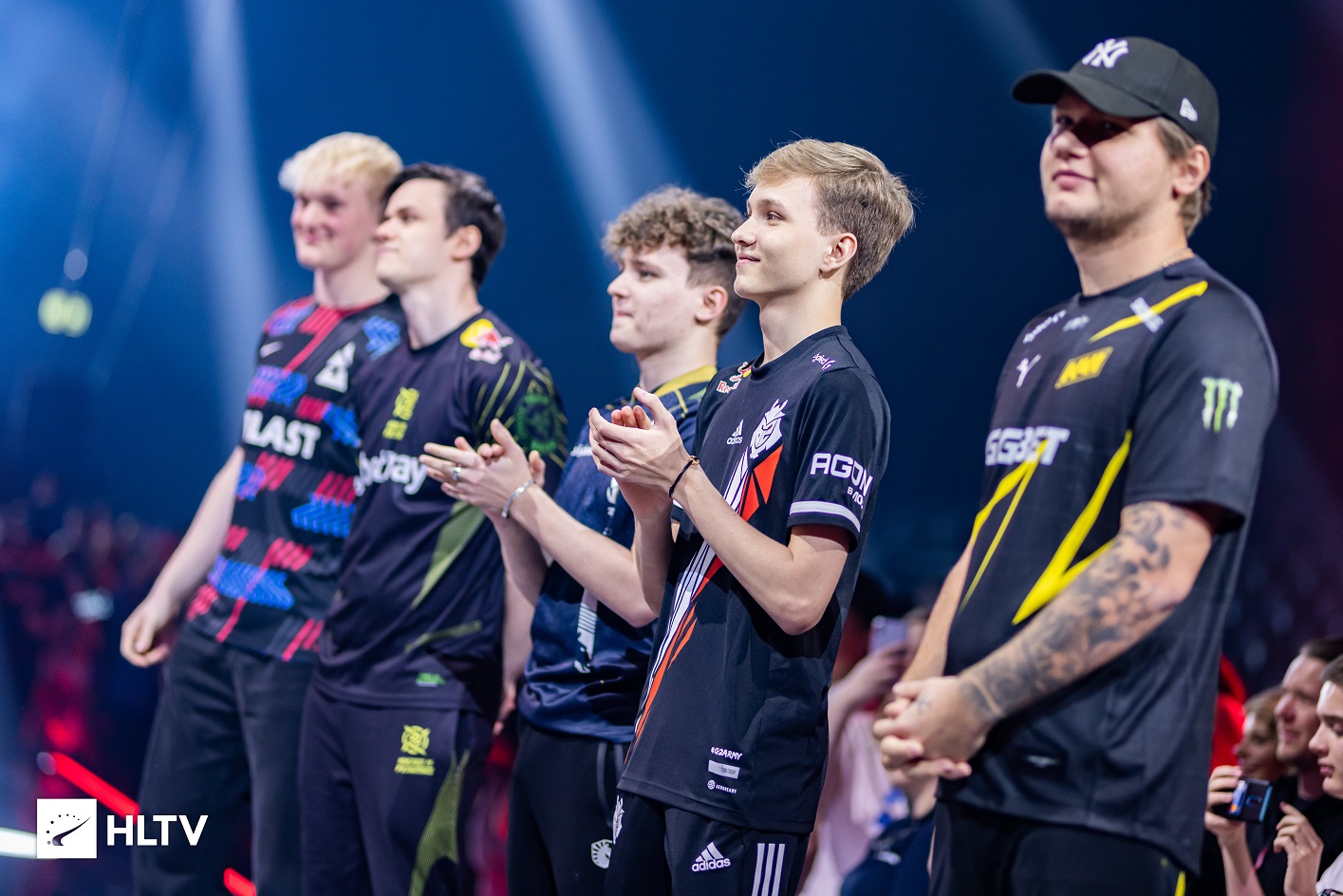 Group 2023. Бласт премьер 2023 FAZE Clan Team Liquid. Киберспортивные команды. Киберспорт награждение. Самые популярные киберспортивные команды.