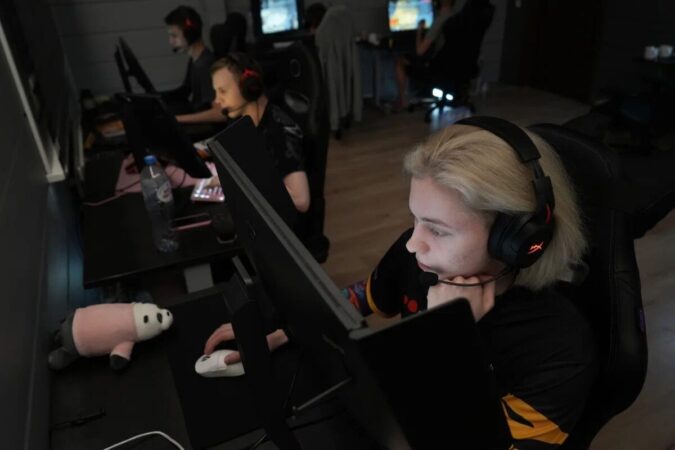 Websterz уступила команде Xyp9x на BetBoom Playlist. Freedom 2023