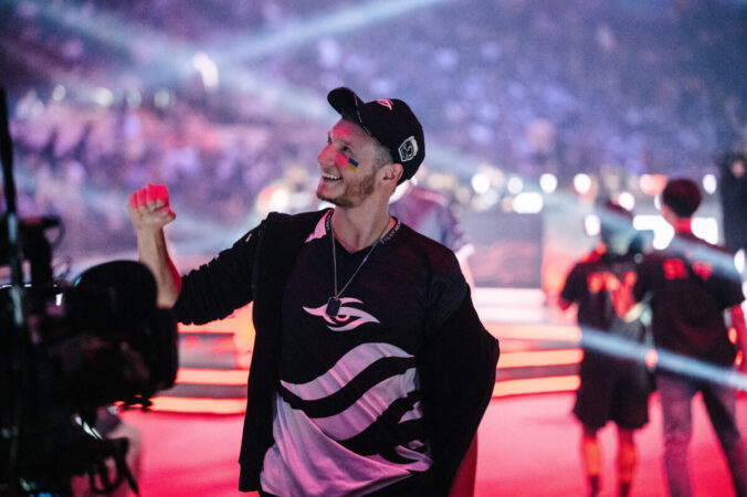 Слух: Resolut1on присоединится к составу Topson и Ceb