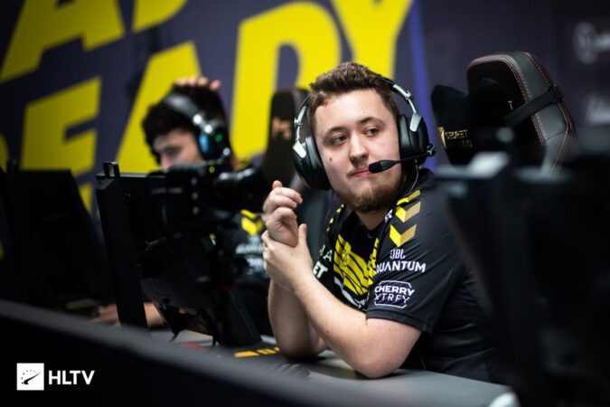 ZywOo лучший игрок 2023 года по версии аналитика petr1k