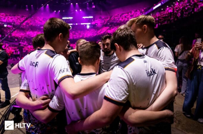Впервые в истории CS:GO в гранд-финале мейджора сыграет команда не из топ-20 рейтинга HLTV