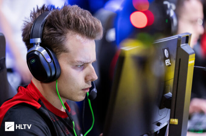 Ставка дня. MOUZ против Astralis в рамках IEM Cologne 2023