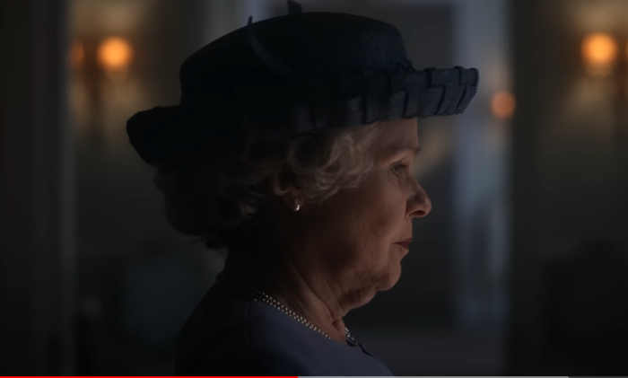 Netflix представил трейлер второй части шестого сезона сериала “Корона” про Елизавету II