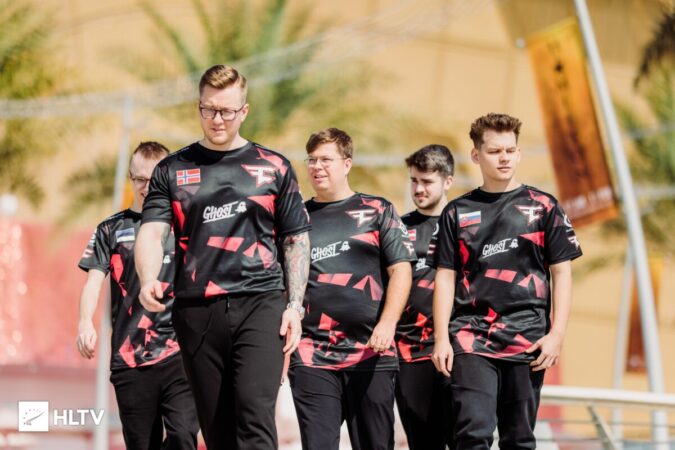 Ставка дня. FaZe Clan против G2 Esports в рамках BLAST Premier World Final 2023