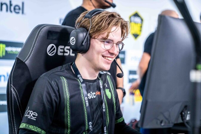 Skiter поделился мыслями после того, как снова выступил с Nine в составе Team Falcons