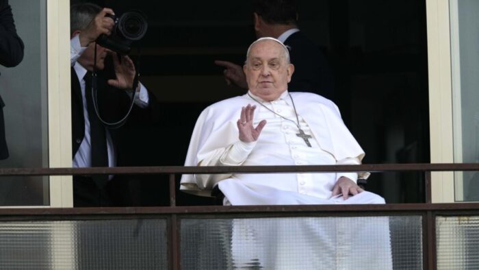 Папа Римский Франциск скончался в возрасте 88 лет