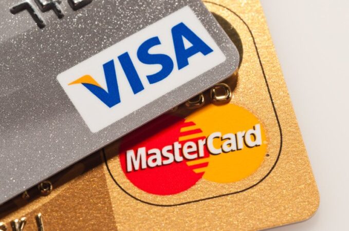 Mastercard и Visa отрицают цензуру эротики