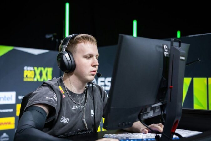 Ставка дня. MOUZ против Team Falcons в ESL Pro League по CS2